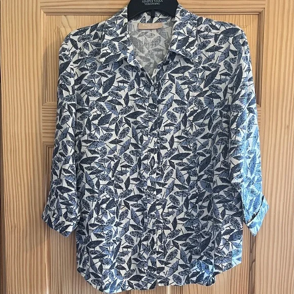 Kate Hill Blue and White 3/4 Sleeve Top Size Large - Picture 1 of 6